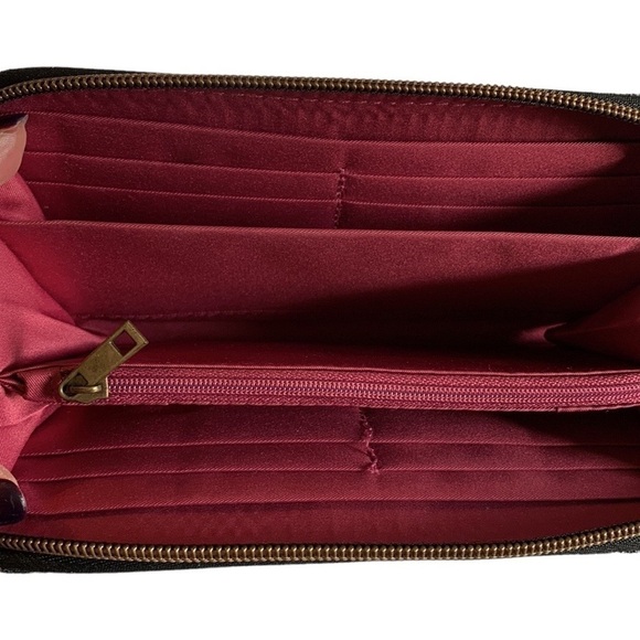 Travelon Safw RFID Blocking Nylon Leopard Print Wallet - Picture 5 of 6